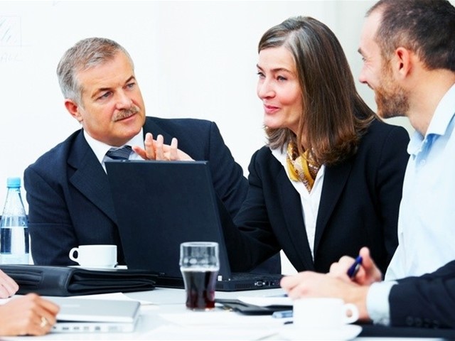 Sestanek za načrtovanje strategije marketinga Sestanki aktivnega poslušanja