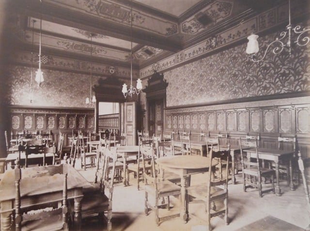 Narodni dom Maribor 1899, notranjost: Wikipedia