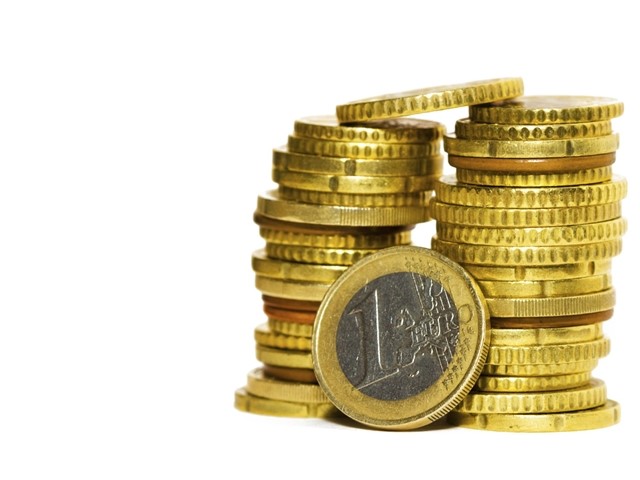 Denar v spletnih komunikacijah
